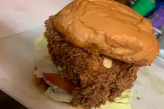 CAJUN CHICKEN SANDWICH